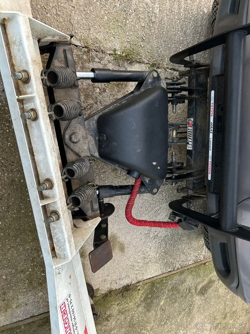 TOYOTA HILUX 2,5 DIESEL 4X4