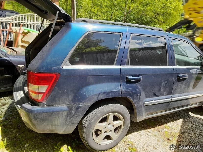 Predám JEEP GRAND CHEROKEE WK 3.0 CRD