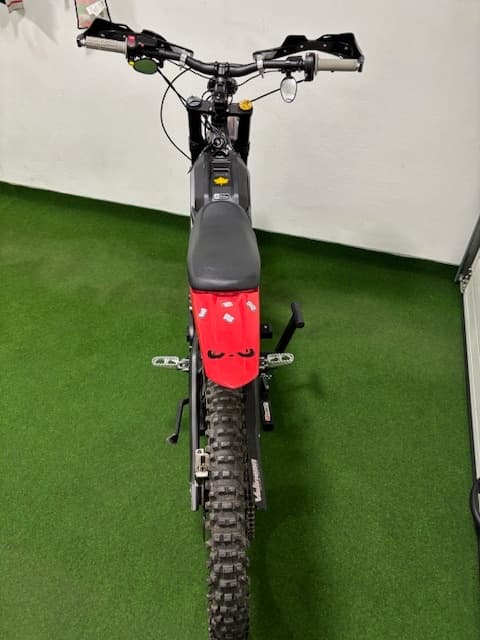 Predám Surron light bee X