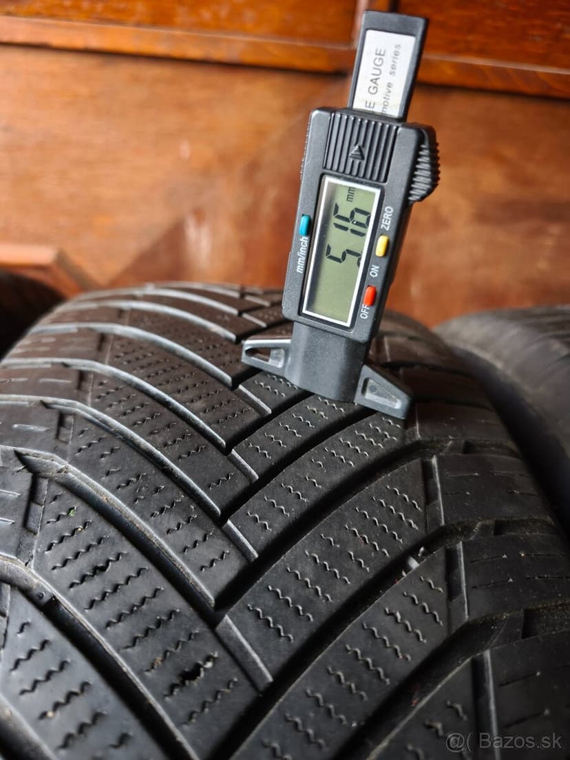 235/65 r17 celoročné pneumatiky na SUV Off Road