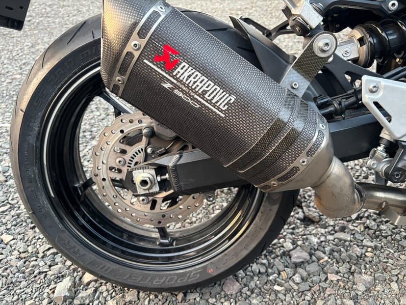 Kawasaki Z-900 Performance 2017
