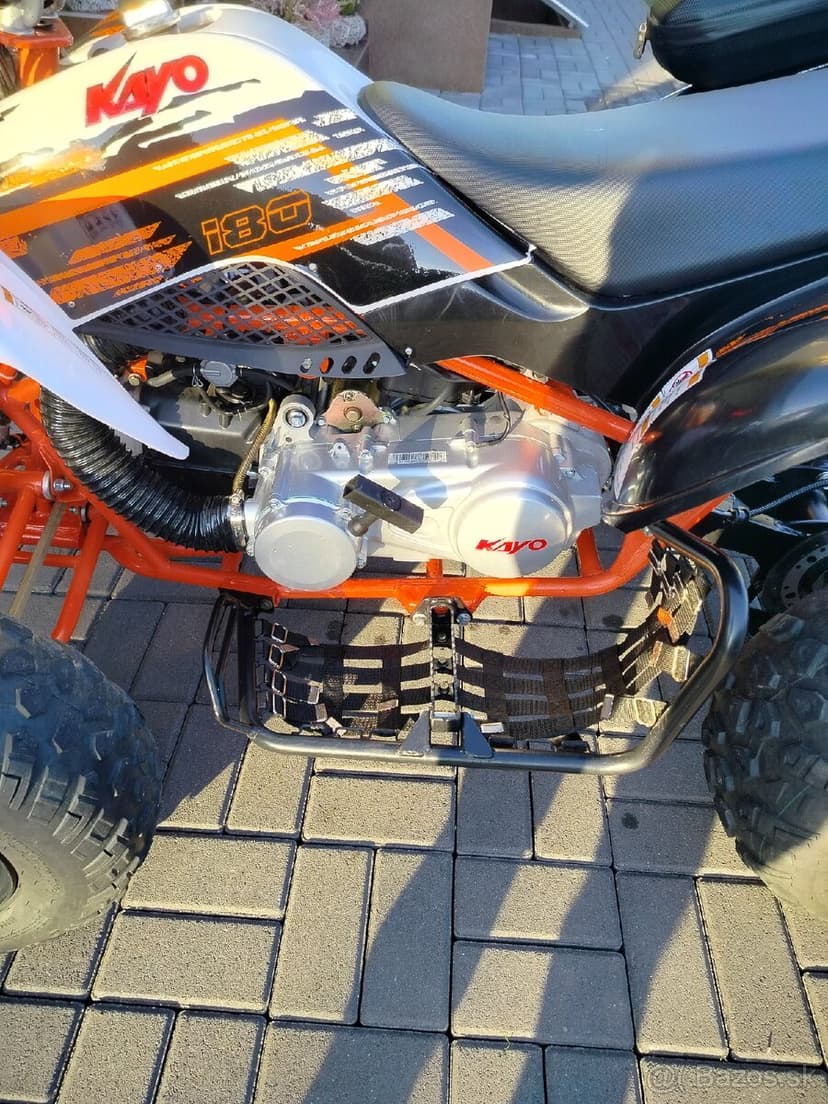 Predám štvorkolku CF moto Kayo180. Rok 2024
