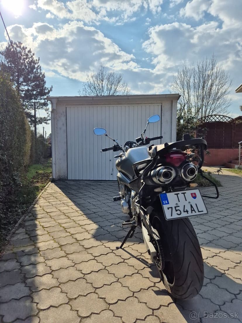 Yamaha FZ6 Fazer – 29k km – kufor a cestovné tašky GIVI