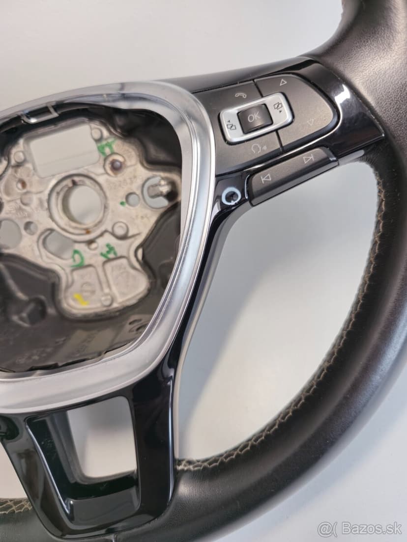 AMAROK MULTIVAN CARAVELLE TRANSPORTER kožený volant