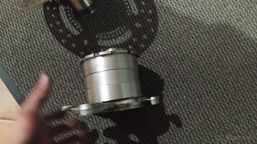 Ducati panigale v4 náboj