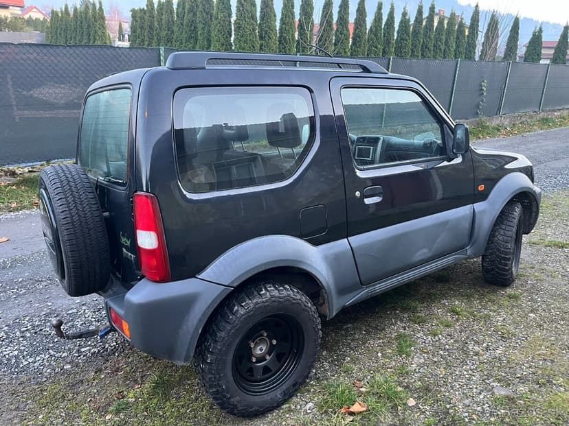 Suzuki Jimny 1.3 2010