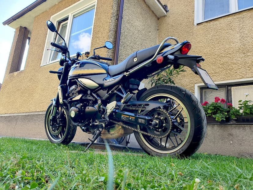 Kawasaki Z900RS Candy Tone Blue | 2023 | 7400 km | QuadLock