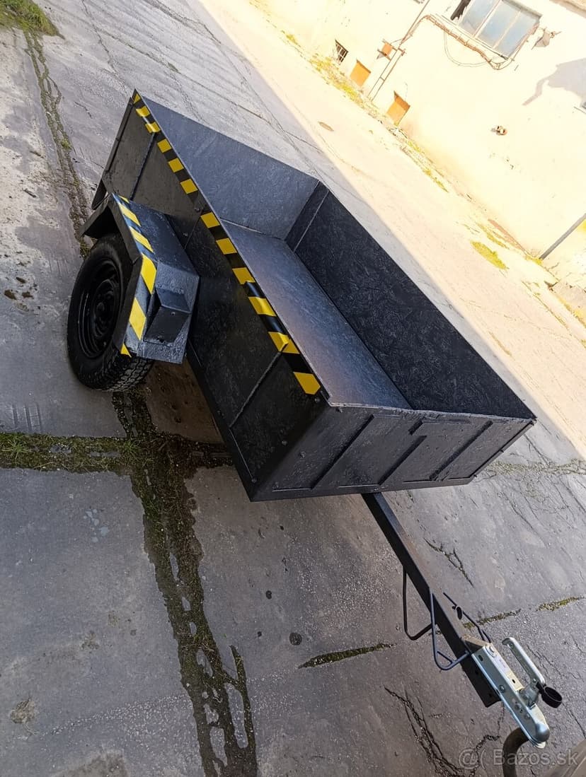 prívesný vozík/vlečku bez tp a špz D185cmxŠ115cmV40cm