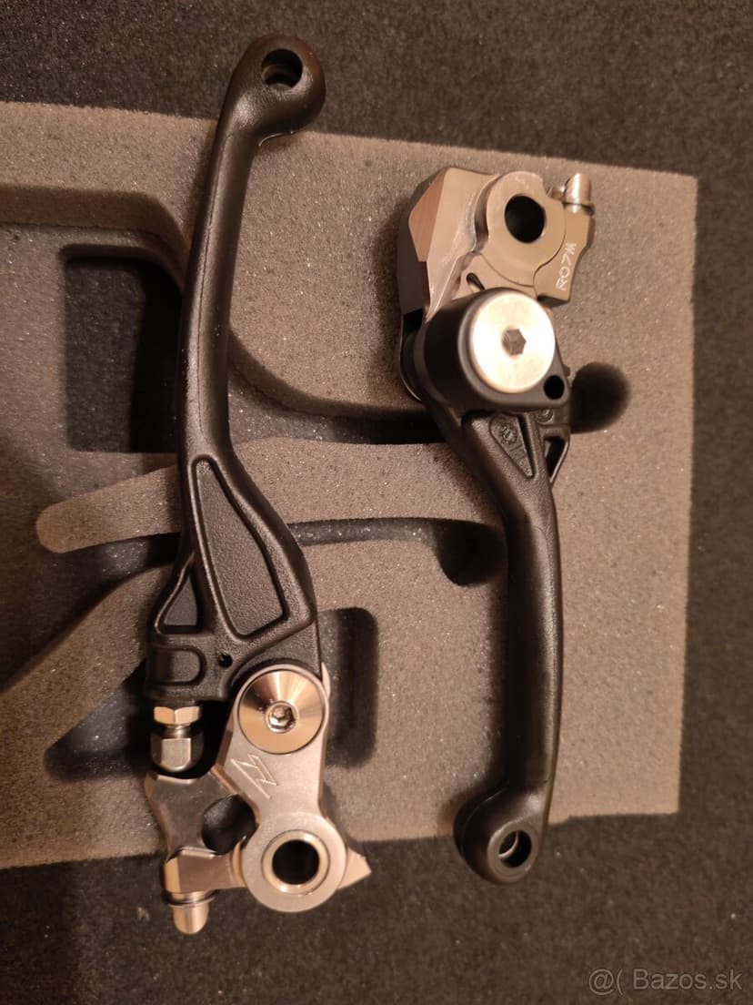 Výklopné páčky polisport