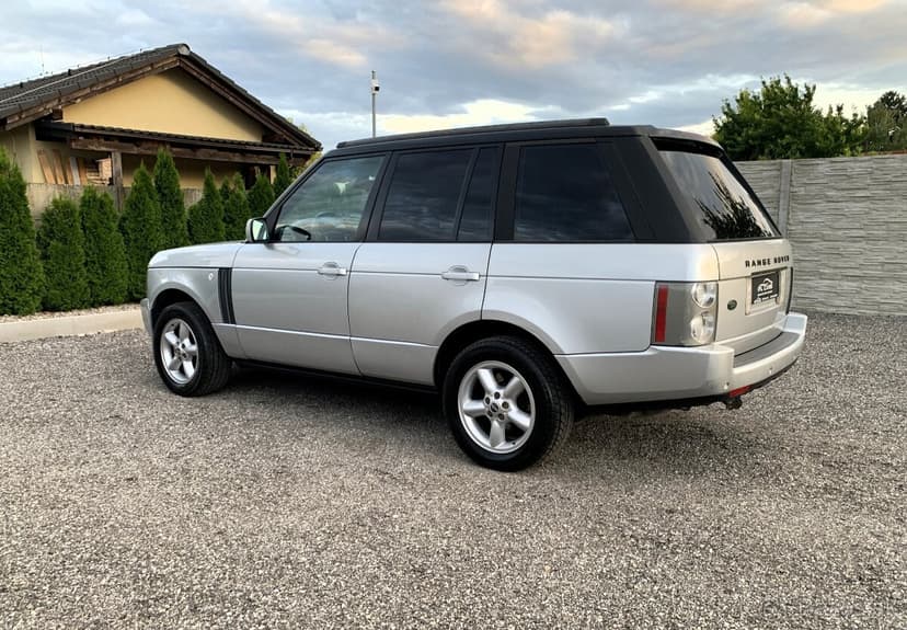 LAND ROVER RANGE ROVER 3.0 TD6 VOGUE 4X4