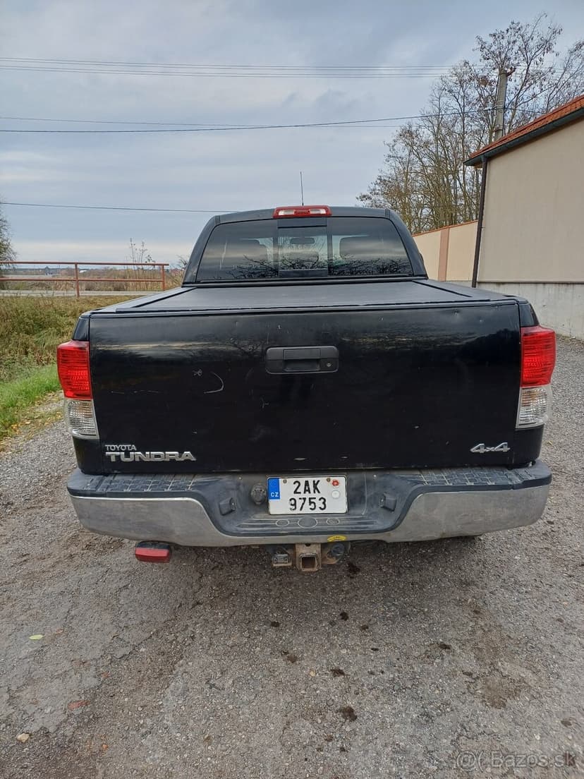 Toyota tundra 4,6i V8 LPG 2010