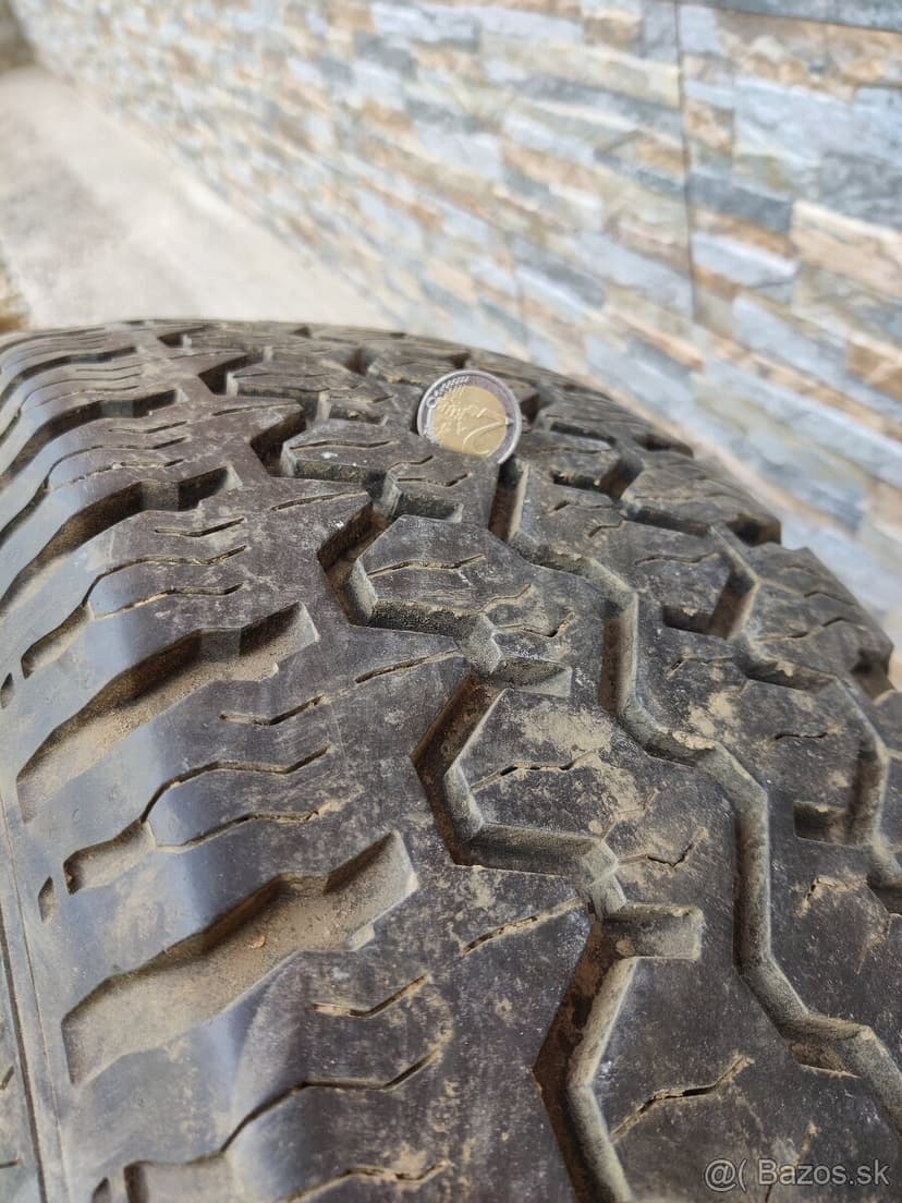 16" Disky KIA s letnymi pneu