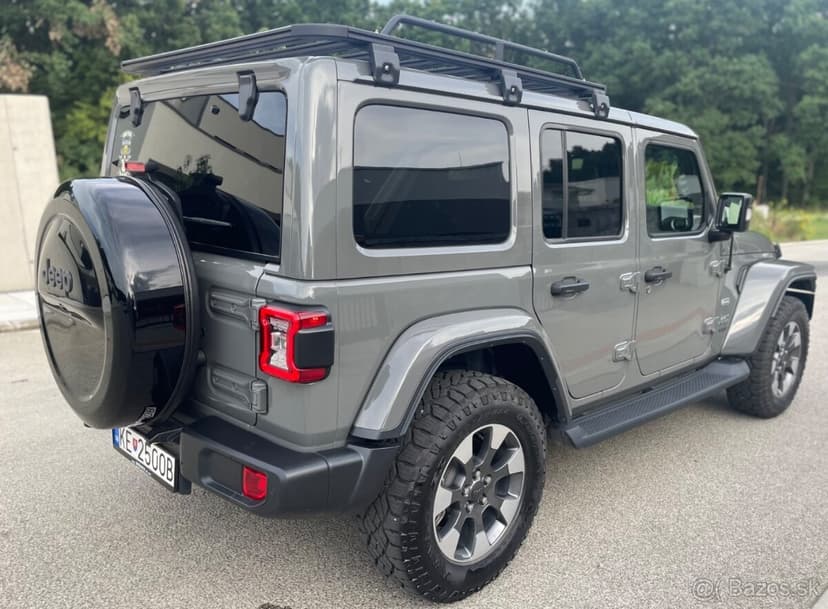 Jeep Wrangler UNLIMITED 2.0T 272k 8T Sahara Odpočet DPH