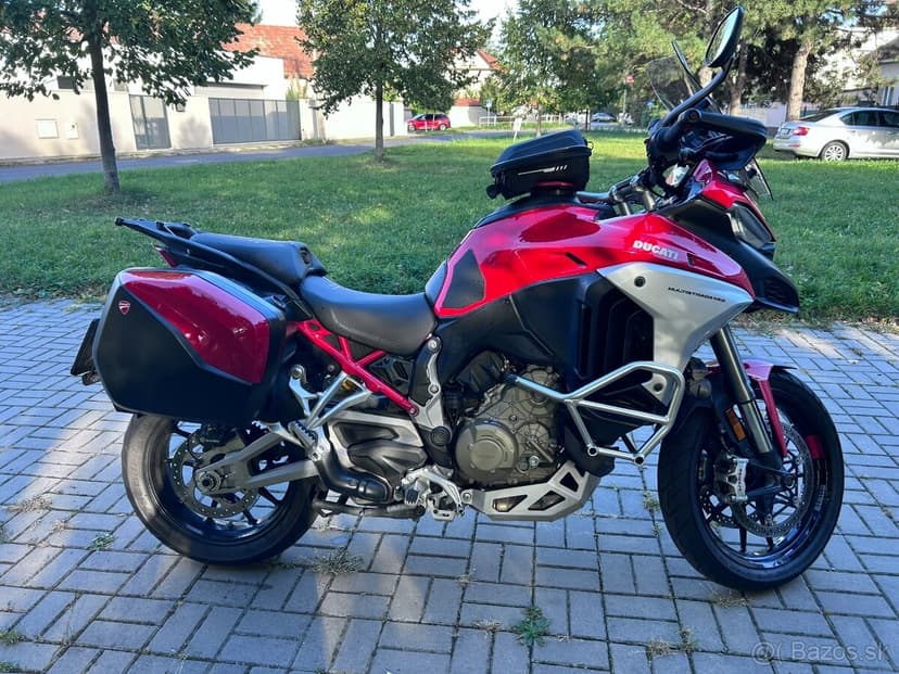 Ducati Multistrada V4S, 2022., v zaruke. naj. 23800km