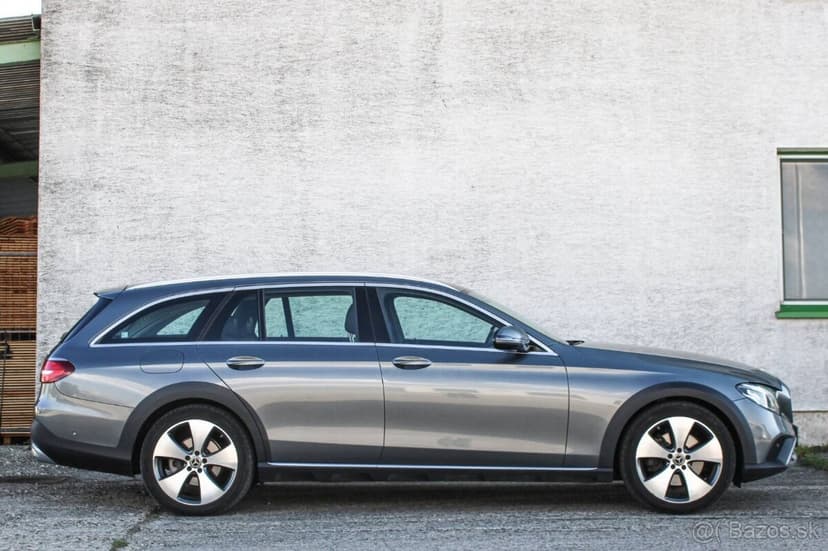 Mercedes E trieda All-Terrain 220d 143kW 4MATIC AT9