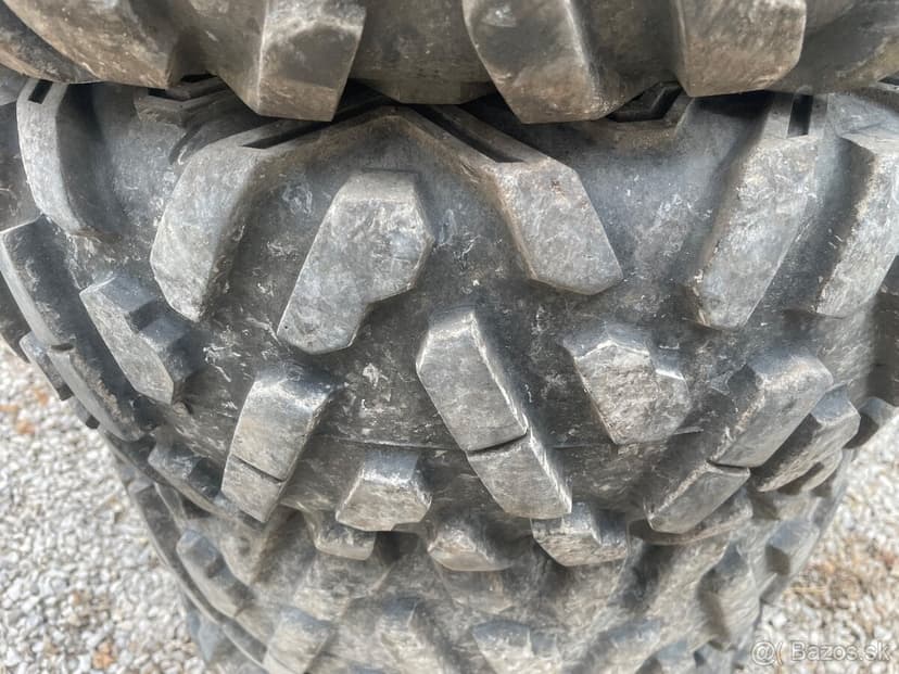 Predam pneu 27x9-14 a 27x11-14 wenda