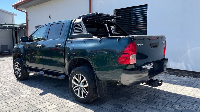 TOYOTA HILUX D-4D - NA PREDAJ / NA SPLÁTKY
