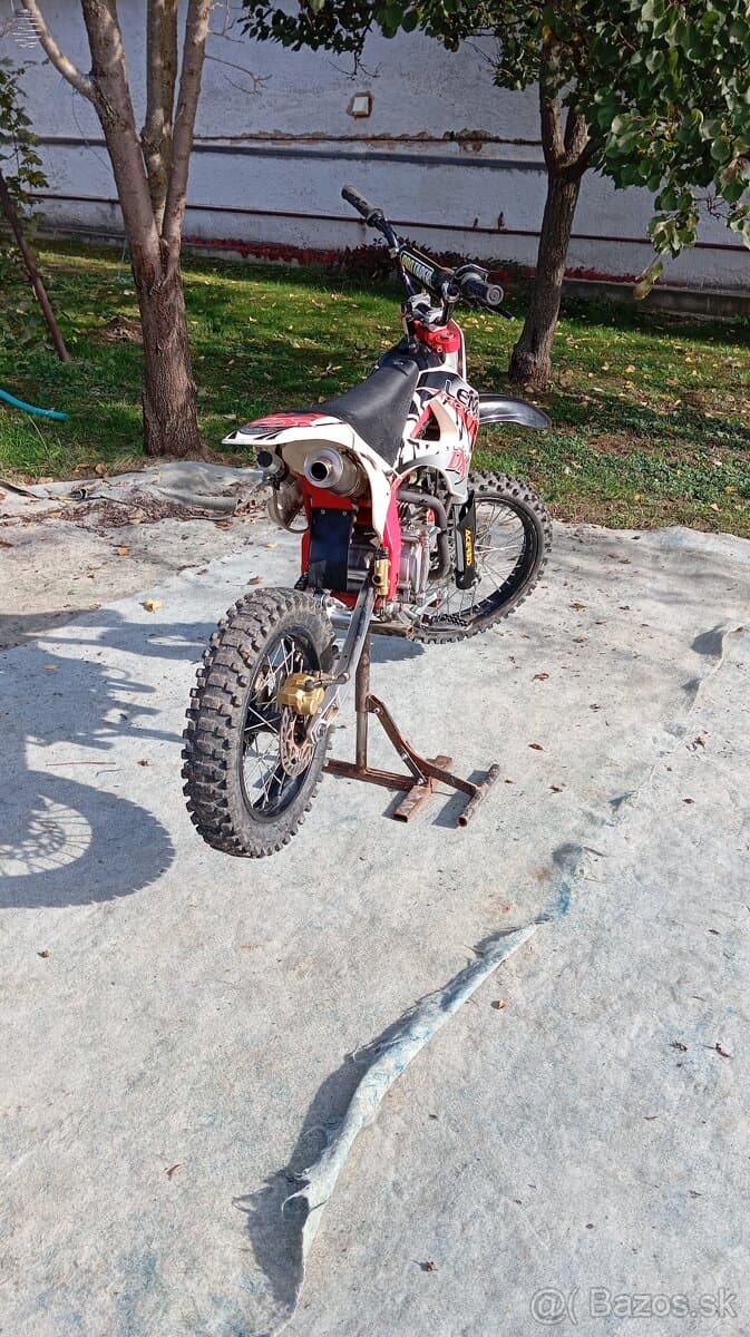 Predám vymením závodný Pitbike yx 150