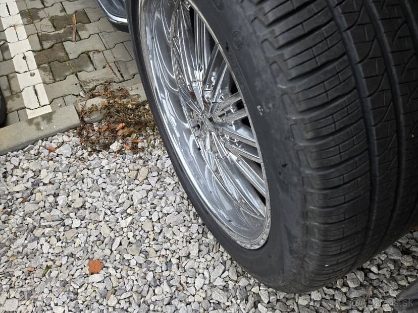 Hliníkové disky 6x139,7 + pneu 285/45r22