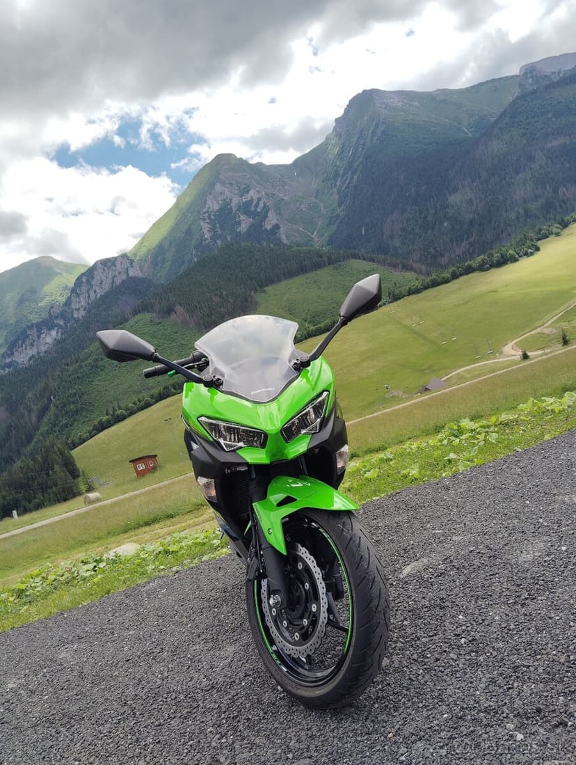 Kawasaki ninja 400