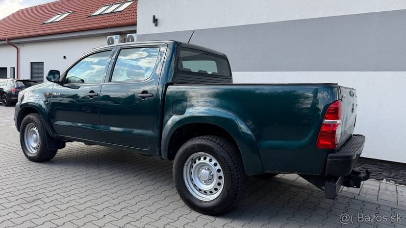 TOYOTA HILUX - PREDAJ AJ NA SPLÁTKY OD 0% AKONTÁCIE
