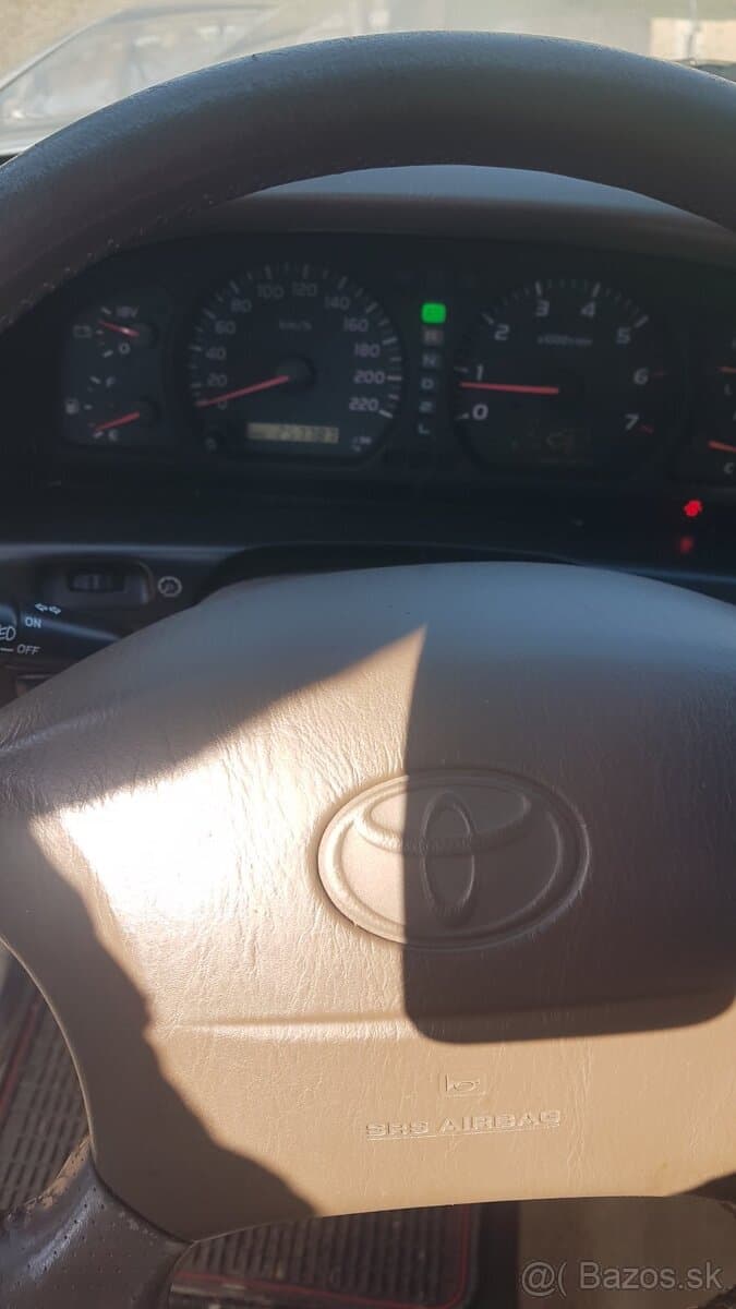 Toyota Land cruiser LC 100