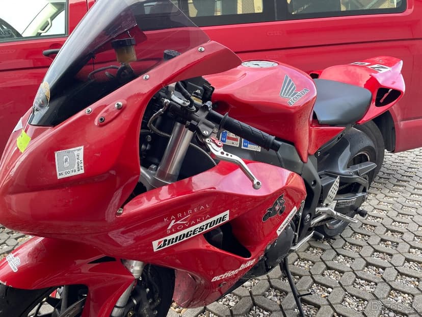 Honda CBR1000RR na OKRUH