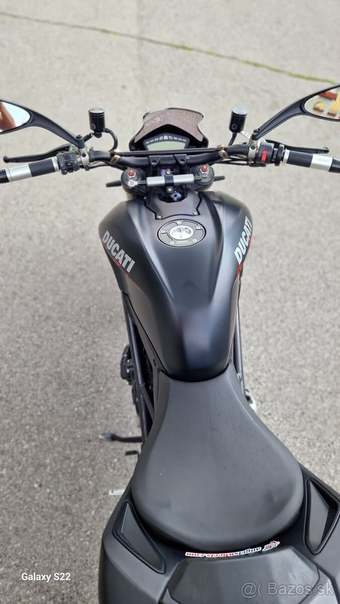 Ducati streetfighter 1098