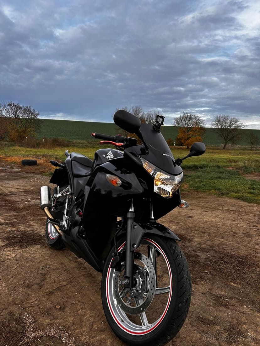 Honda CBR 250R