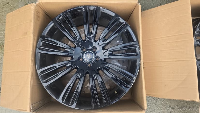 Elektrony Range Rover R22