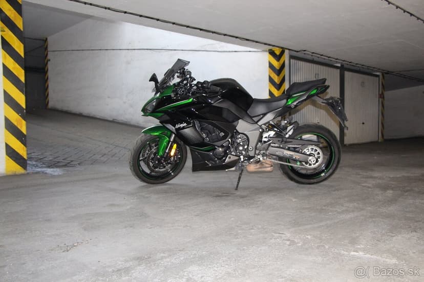 Kawasaki Ninja 1000 SX
