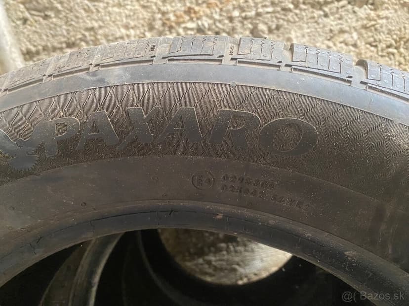 Predám zimné Pneu 255/55 r18