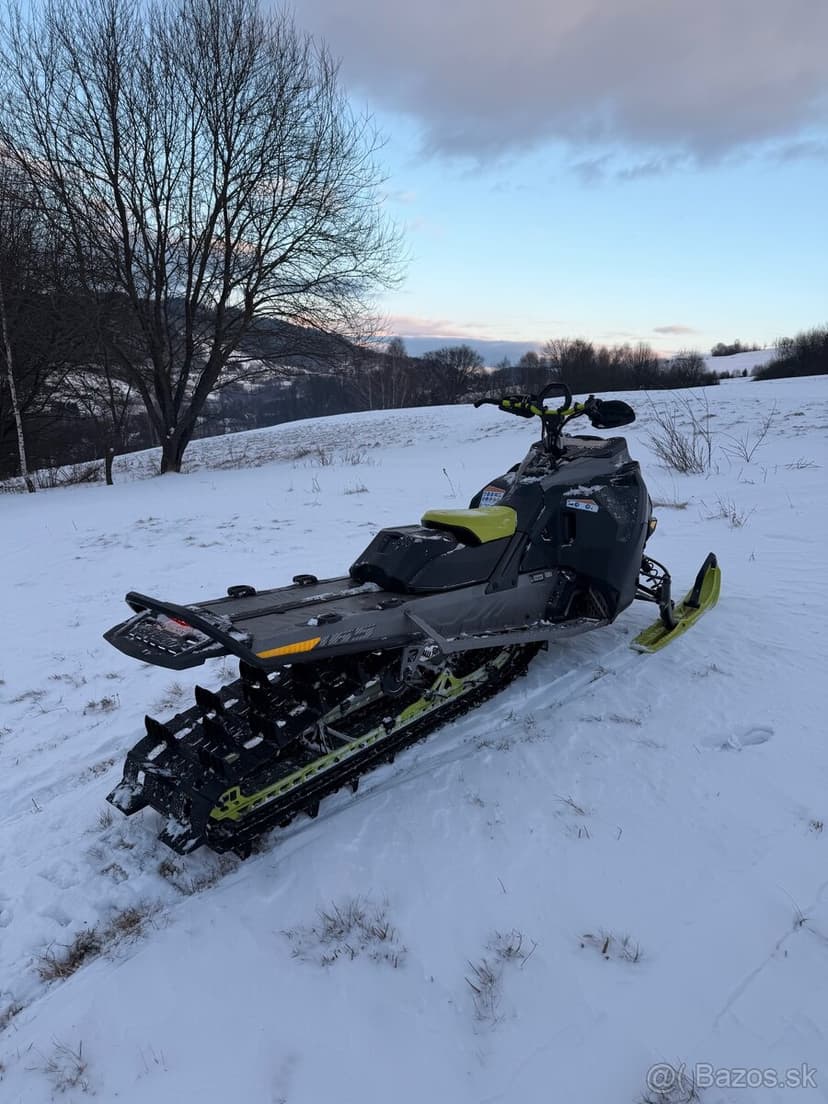 SKI-DOO SUMMIT X EXPERT 850 TURBO R 165