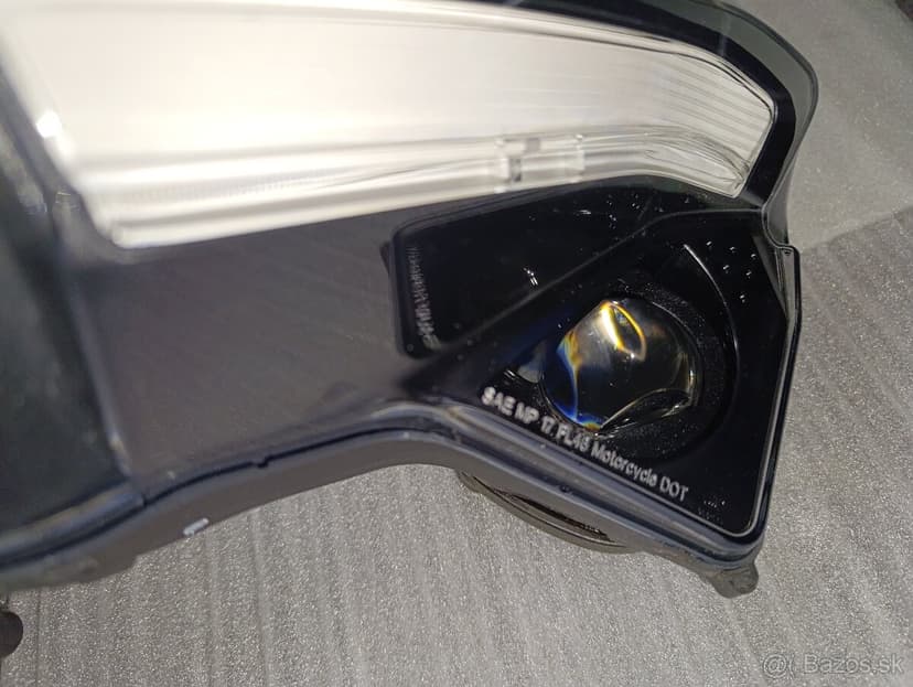 Panigale v4 přední světlo