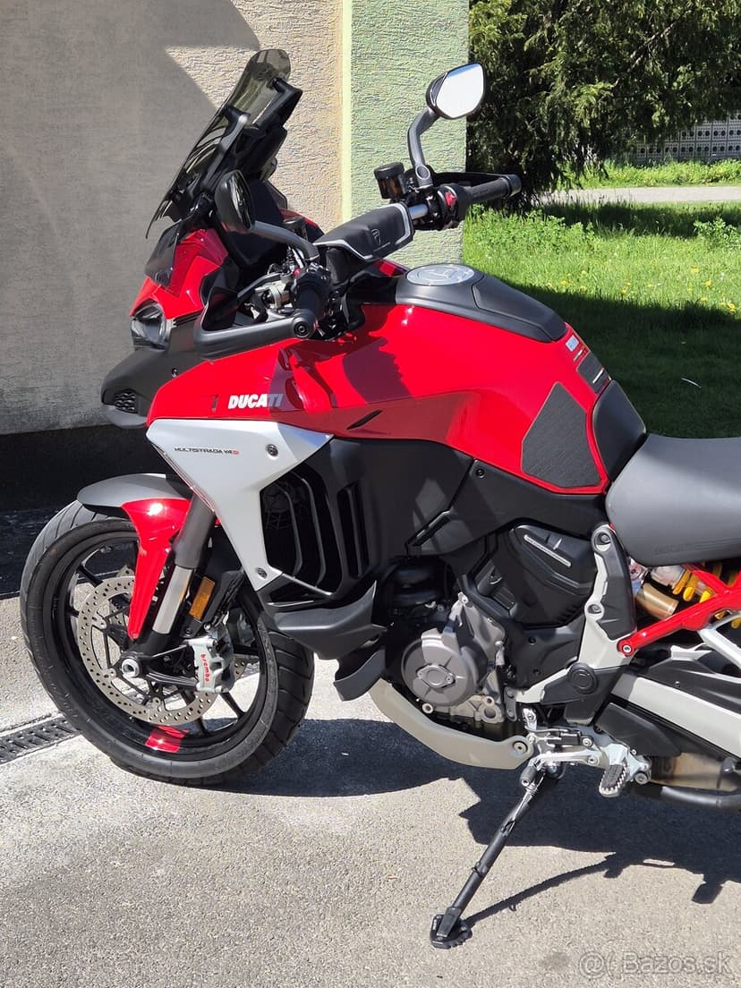 Ducati multistrada v4s