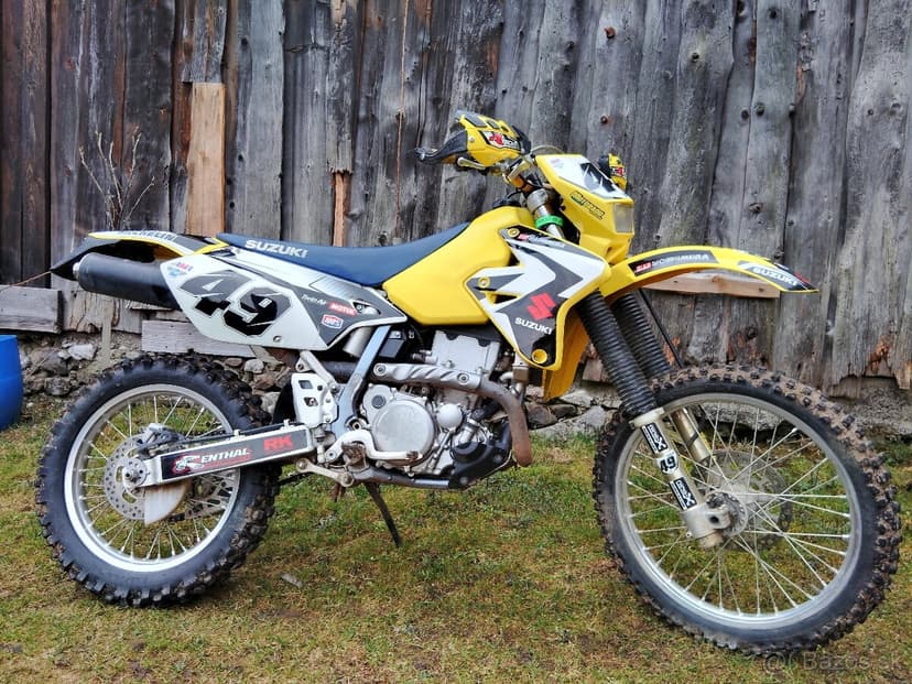 Suzuki drz 400