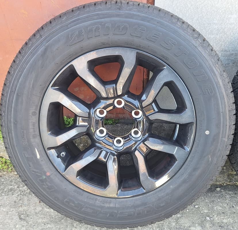 alu kolesá TOYOTA HILUX
