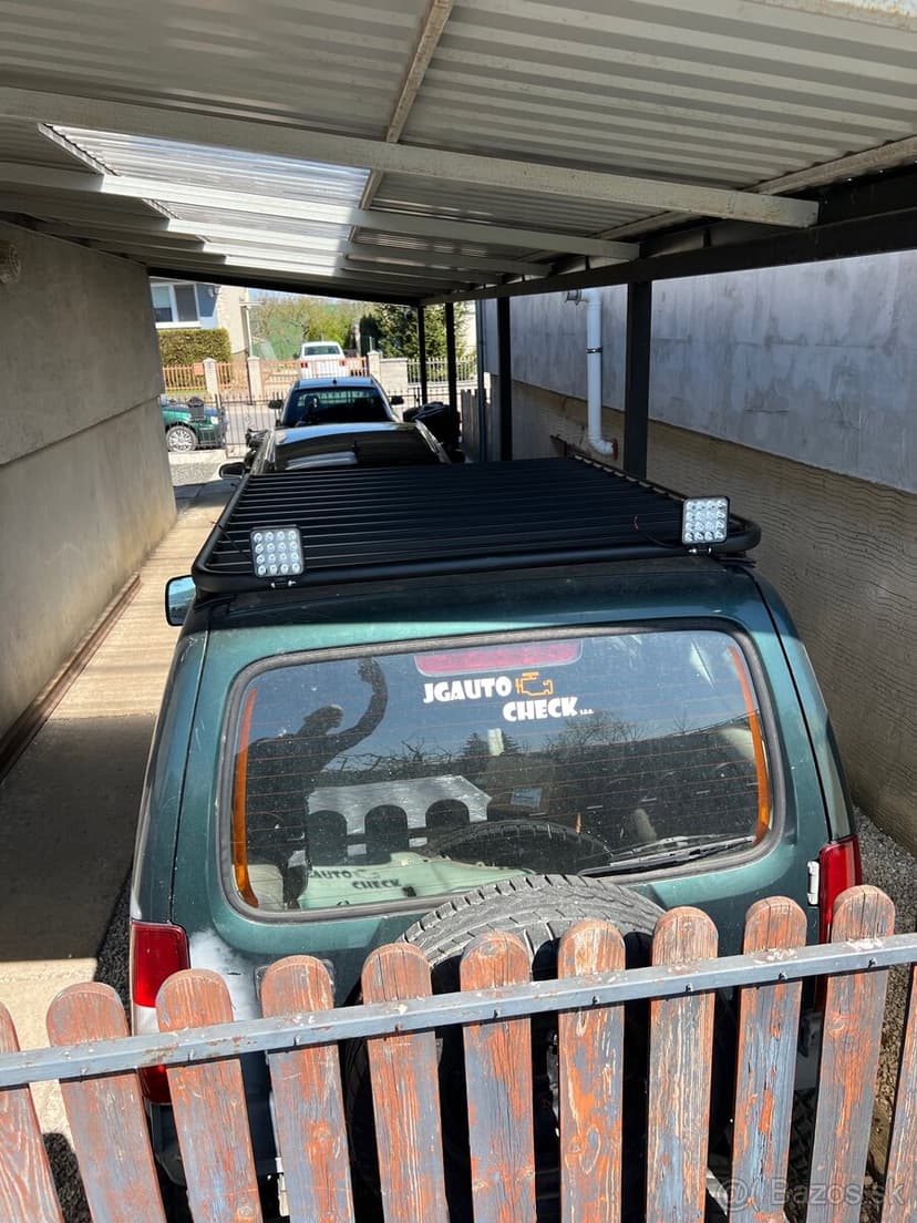 Expedičná Záhradka suzuki jimny