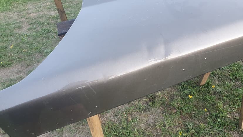 Kapota Land Rover Discovery 4