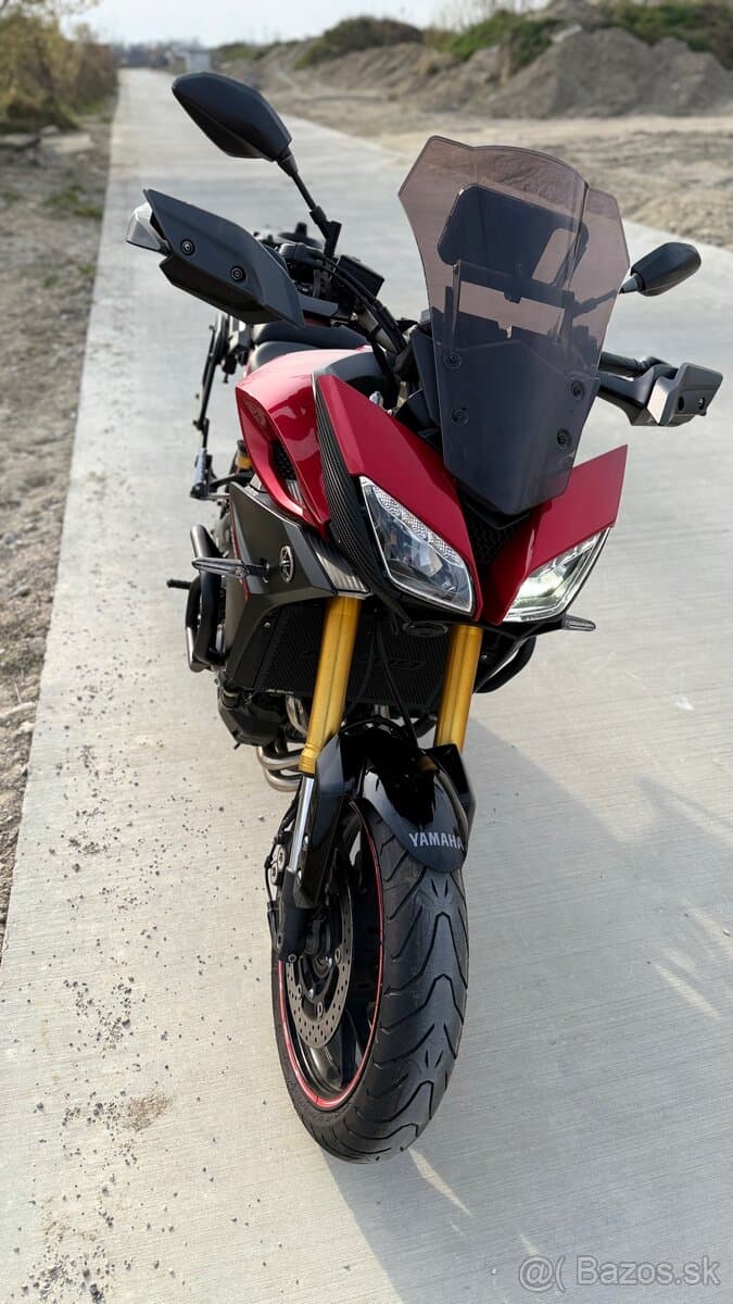 Prodám Yamaha mt 09 tracer r.v 2015