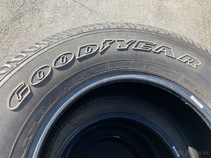 Pnematiky WRANGLER 255/75R17 GOOD YEAR 7,5 mm M+S