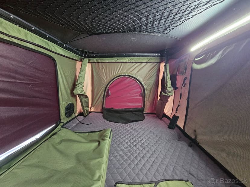 Hliníkový strešný stan na strešný nosič – 2 osoby, LED