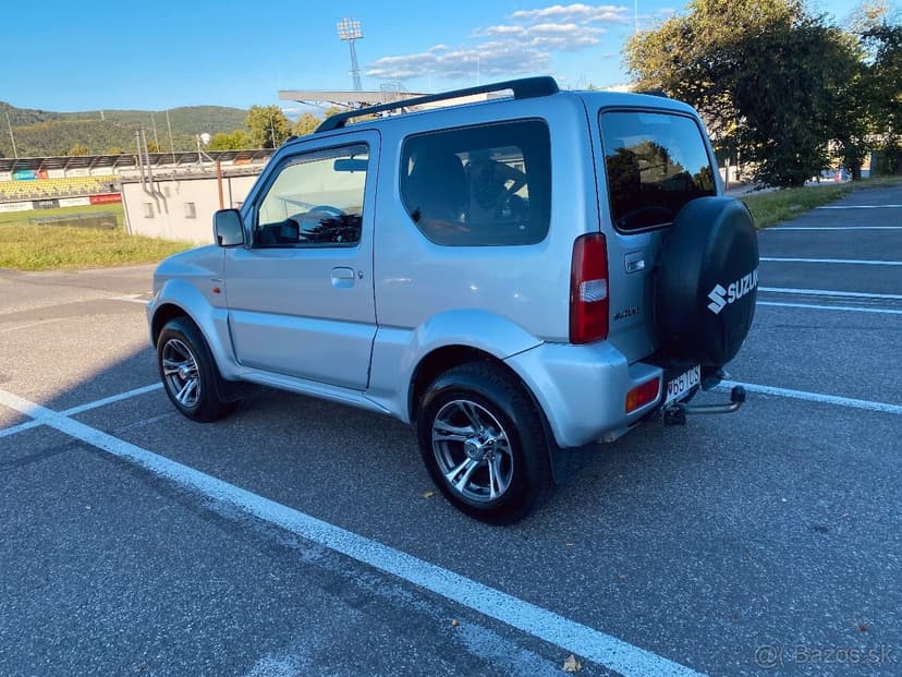 Predám Suzuki Jimny 1.3 Special 4x4