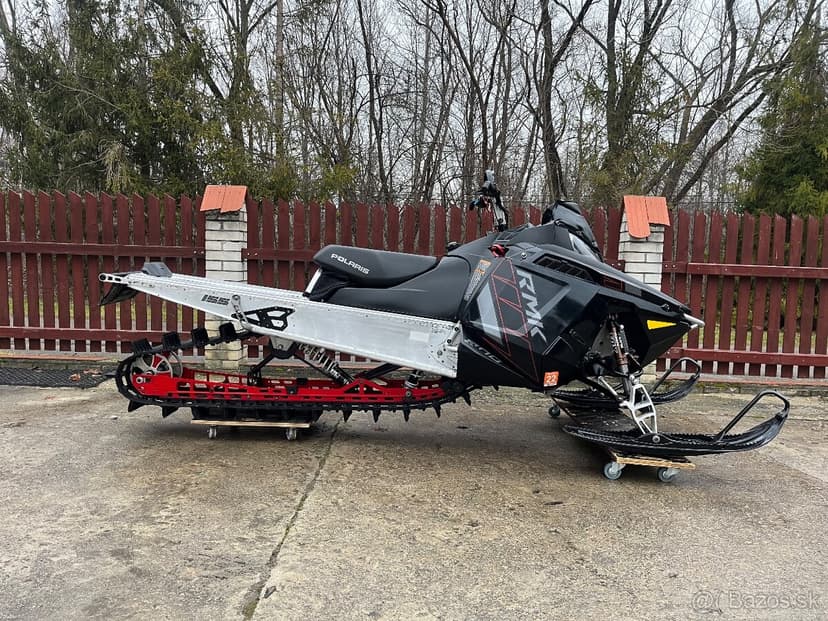 Skuter snezny Polaris Rmk 800 2016rv