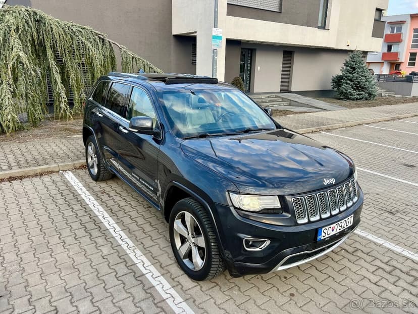 ✅JEEP GRAND CHEROKEE OVERLAND PANORAMA 3,0L V6 4x4,1.maj.SK.