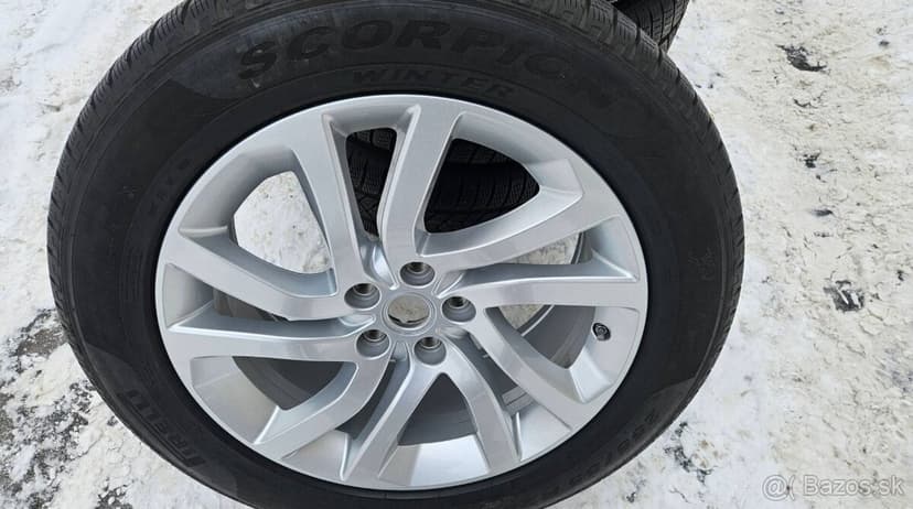 Originál Land Rover ALU kola R20 5x120 + Pirelli