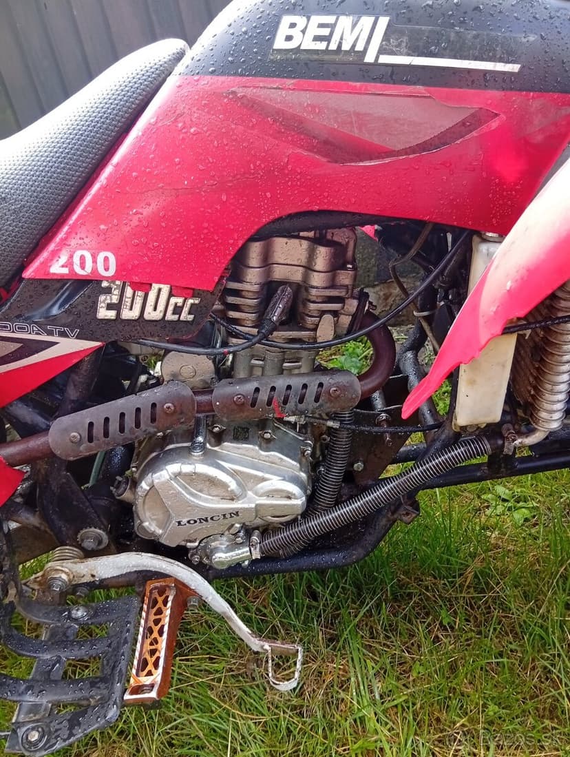 Predám štvorkolku bashan 200 vodnik vodou chladena