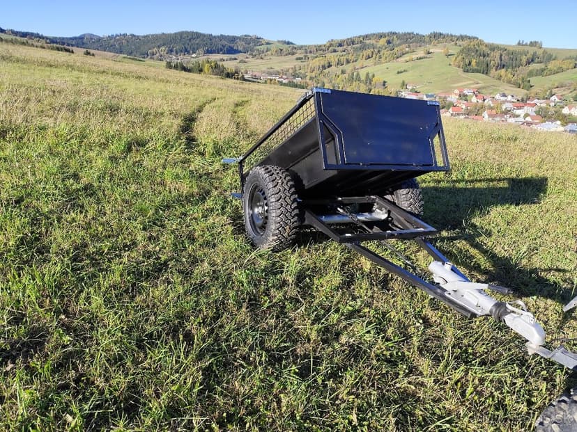 Vyklápací  ATV vozík za štvorkolku