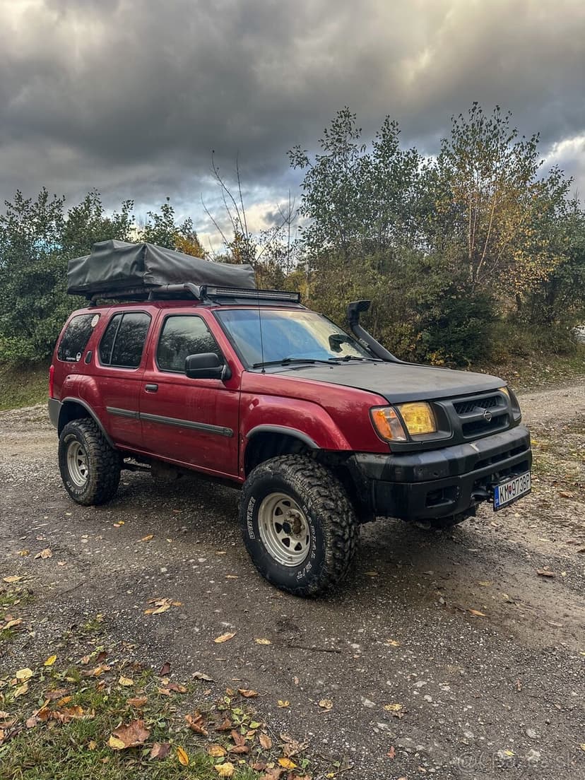 Nissan Xterra 3.3 benzín V6