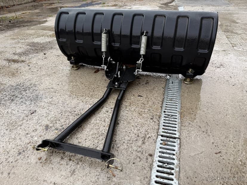 Radlica na sneh pre štvorkolku.